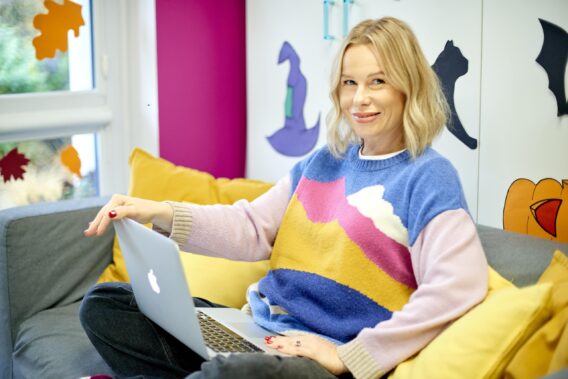 Jakie są perspektywy rozwoju i przyszłość branży szkół językowych?